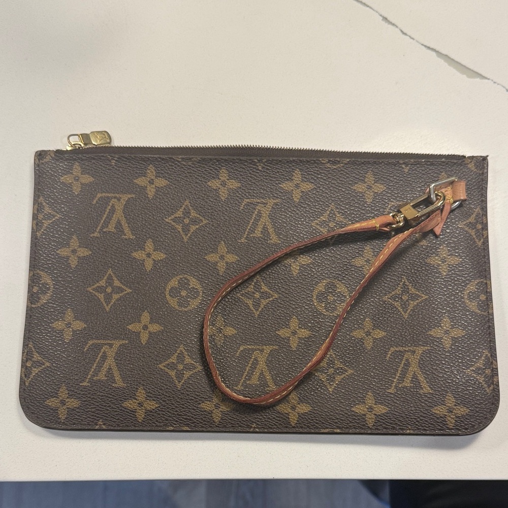Louis Vuitton Brown Monogram Clutch